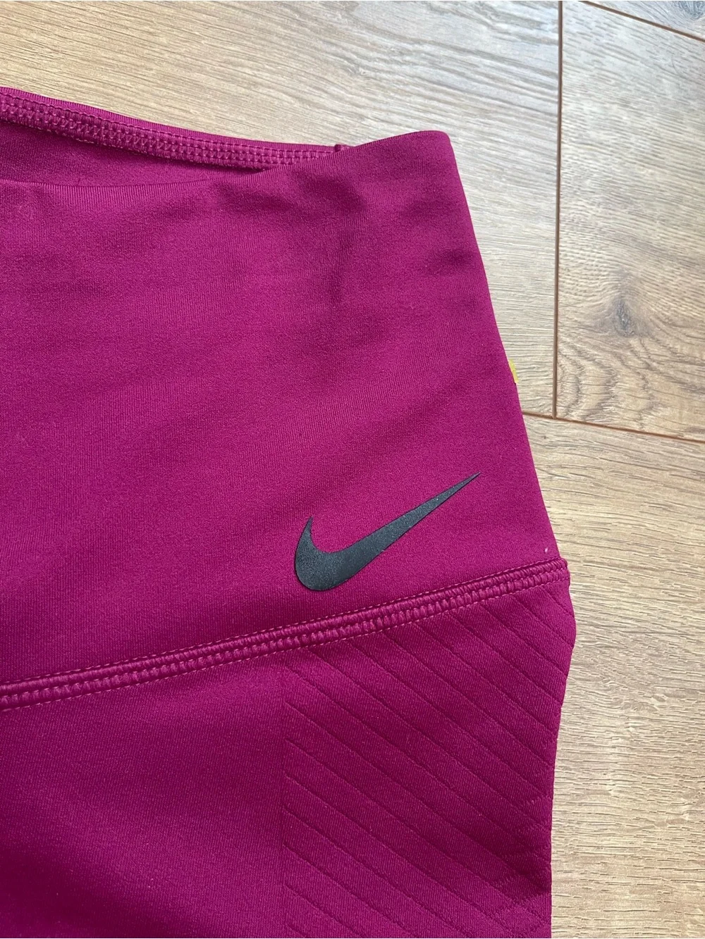 Nike Magenta High-Waist Sculpting Leggings